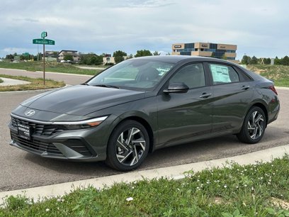 New 2025 Hyundai Elantra SEL
