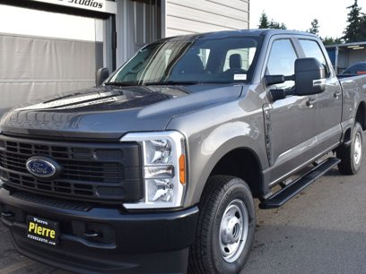 New 2025 Ford F350 4x4 Crew Cab Super Duty