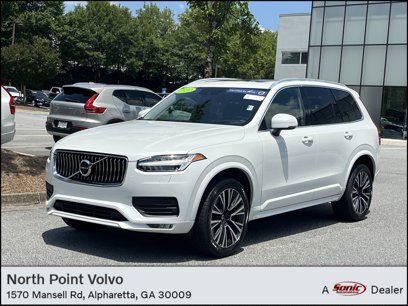 Certified 2022 Volvo XC90 T5 Momentum w/ Advanced Package