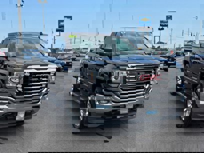 Used 2018 GMC Sierra 1500 SLT w/ SLT Premium Package