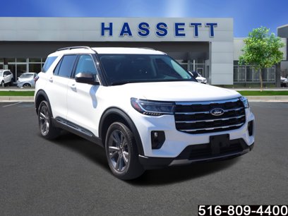 Used 2025 Ford Explorer Active w/ Active Comfort Package
