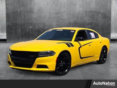 Used 2017 Dodge Charger SE w/ Blacktop Package
