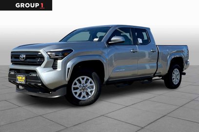 New 2025 Toyota Tacoma SR5