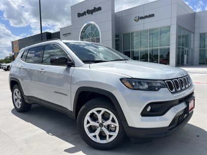 New 2025 Jeep Compass Latitude