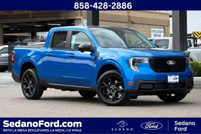 New 2025 Ford Maverick Lariat w/ Black Appearance Package