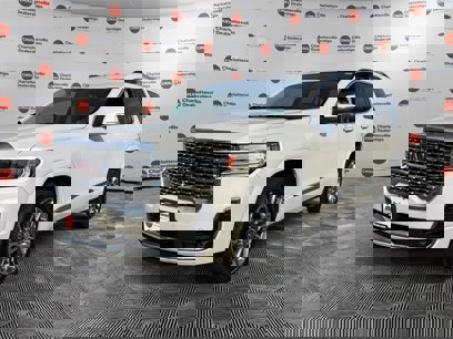 Used 2023 GMC Acadia Denali w/ Denali Ultimate Package