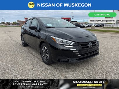 New 2025 Nissan Versa SV w/ Trunk Package