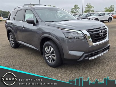 New 2025 Nissan Pathfinder SL
