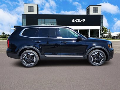 New 2025 Kia Telluride S