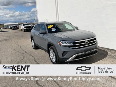 Used 2022 Volkswagen Atlas Cross Sport SE w/ Panoramic Sunroof Package