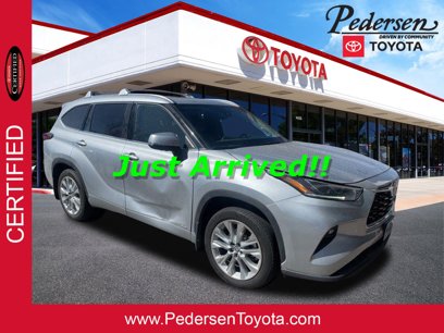 Certified 2022 Toyota Highlander Limited