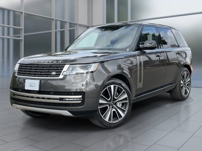 New 2025 Land Rover Range Rover SE