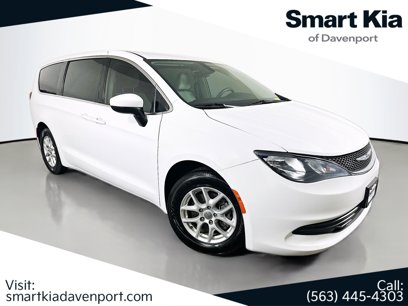 Used 2017 Chrysler Pacifica LX