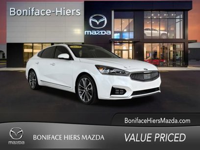 Used 2019 Kia Cadenza Technology