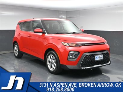 Used 2022 Kia Soul LX w/ Technology Package