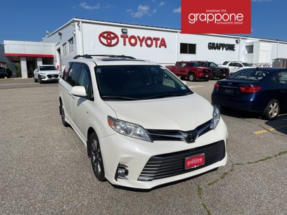 Certified 2018 Toyota Sienna XLE Premium