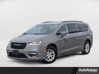 Used 2022 Chrysler Pacifica Touring-L