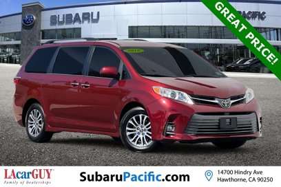 Used 2018 Toyota Sienna XLE