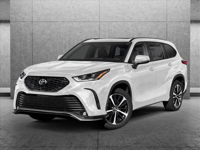 Used 2022 Toyota Highlander XSE