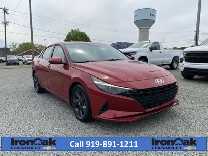 Used 2022 Hyundai Elantra SEL w/ Cargo Package