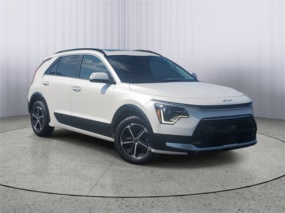 Certified 2023 Kia Niro SX