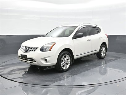 Used 2015 Nissan Rogue S w/ Convenience Package
