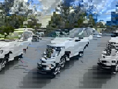 New 2025 GMC Acadia Denali w/ Super Cruise Package