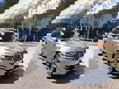 New 2022 BMW 740i w/ Luxury Rear Seating Package