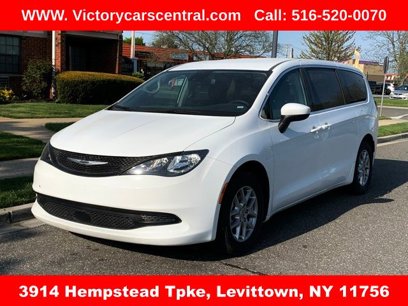 Used 2023 Chrysler Voyager LX