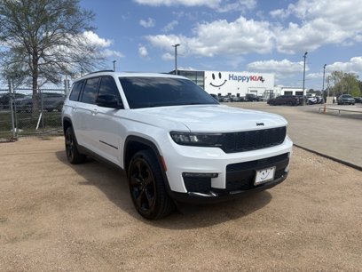 Used 2022 Jeep Grand Cherokee L Limited w/ Black Appearance Package