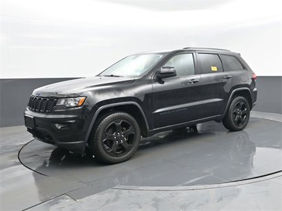 Used 2019 Jeep Grand Cherokee Laredo