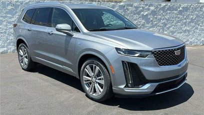 New 2025 Cadillac XT6 Premium Luxury