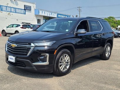 Used 2023 Chevrolet Traverse LT