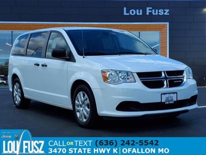 Used 2020 Dodge Grand Caravan SE w/ UConnect Hands-Free Group