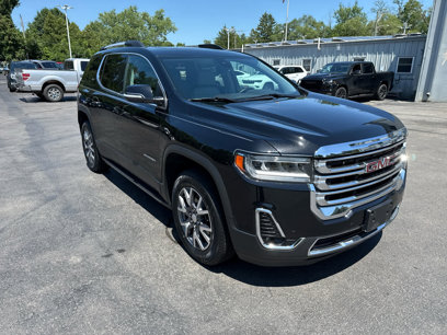 Used 2023 GMC Acadia SLT w/ Preferred Package