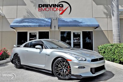 Used 2024 Nissan GT-R Premium w/ Floor Mat Package