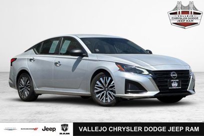 Used 2024 Nissan Altima 2.5 SV
