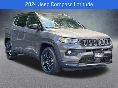 Used 2024 Jeep Compass Latitude w/ Altitude Special Edition
