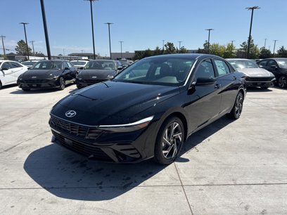 New 2025 Hyundai Elantra Limited