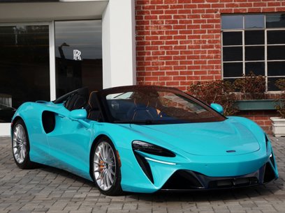 New 2025 McLaren Artura Spider