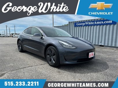 Used 2019 Tesla Model 3 Mid Range
