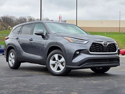 Used 2024 Toyota Highlander LE