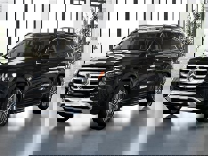 New 2026 Mercedes-Benz GLS 450 4MATIC