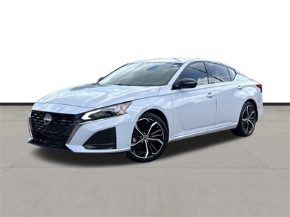 Used 2024 Nissan Altima 2.5 SR