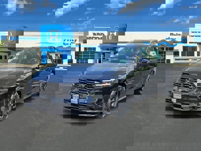 New 2025 Honda Accord SE