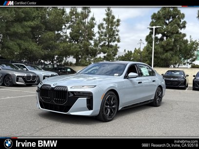 New 2025 BMW 760i xDrive
