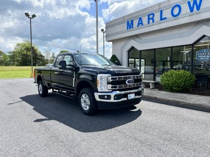 New 2025 Ford F350 XLT