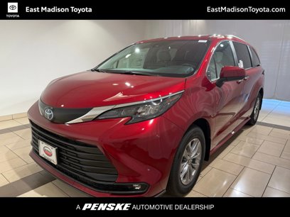 New 2025 Toyota Sienna XLE