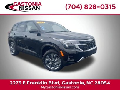 Used 2025 Kia Seltos LX
