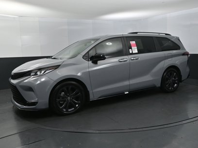 Used 2025 Toyota Sienna XSE